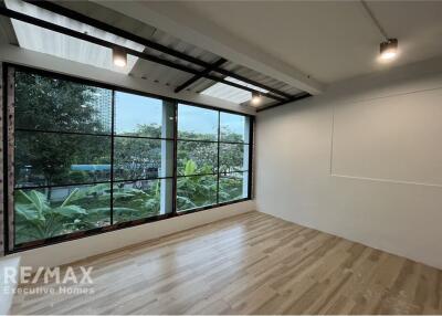 Delightful Peaceful House in Ari/Saphan Kwai Area!