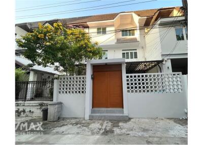 Delightful Peaceful House in Ari/Saphan Kwai Area!