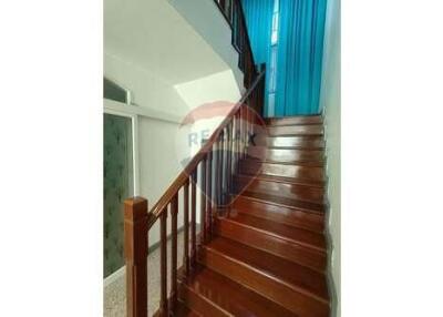 2-Storey Detached House with Garden - Punnawithi BTS - Sukhumvit 101