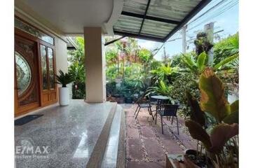 2-Storey Detached House with Garden - Punnawithi BTS - Sukhumvit 101