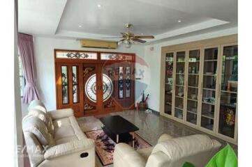 2-Storey Detached House with Garden - Punnawithi BTS - Sukhumvit 101