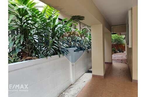 2-Storey Detached House with Garden - Punnawithi BTS - Sukhumvit 101