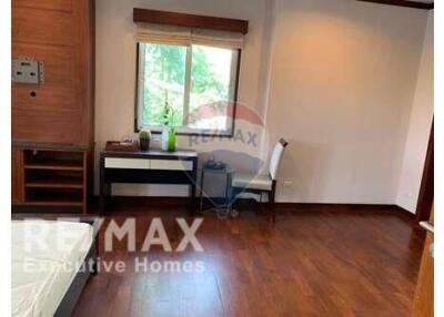 Luxury House, Close to Suwannaphum Airport 3+1 Beds only 33,000 THB per month