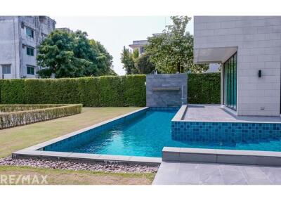 คฤหาสน์หรู สไตล์ Nordic ขนาด1ไร่ครึ่ง เพียง 69ล้าน - Detached House