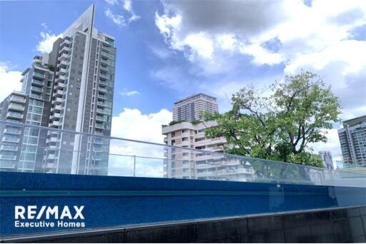 Effortlessly access condominium to Thong Lor and Sukhumvit area.