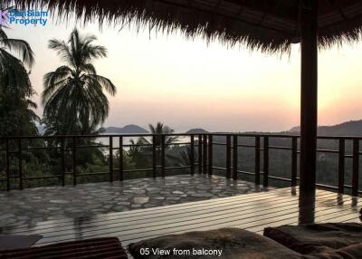 Samui Seaview Villa on Large Land at Santikhiri Estate