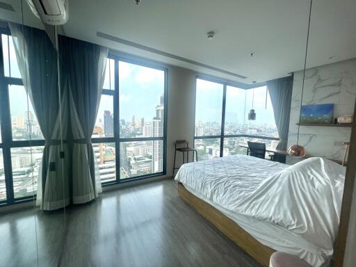 Condo for Rent at RHYTHM Ekkamai