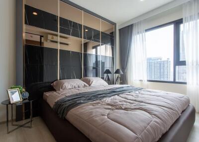 Life Asoke - 1 Bed Condo for Sale, Rented *LIFE10826