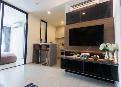 Life Asoke - 1 Bed Condo for Sale, Rented *LIFE10826