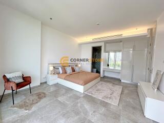 2 bedroom Condo in The Cove Wongamat