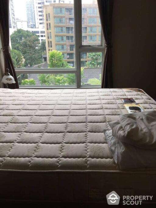 1-BR Condo at The Crest Sukhumvit 49 near BTS Thong Lor