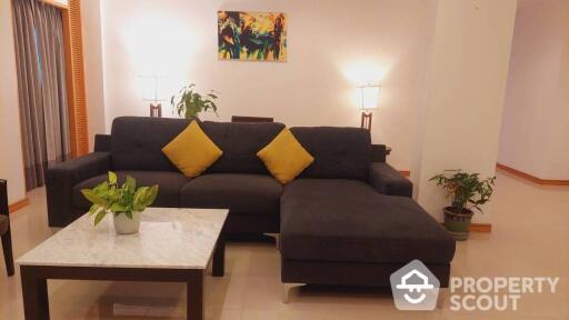 2-BR Apt. near MRT Lumphini