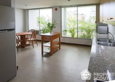 3-BR Apt. near BTS Surasak