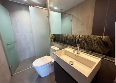 1 bed Condo in The Lumpini 24 Khlongtan Sub District C020935