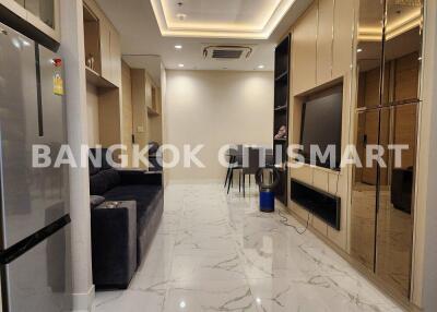 Condo at Park Origin Phrom Phong for rent