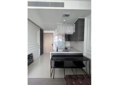 For Rent 1 bedroom on 34 floor Un blocked view @The Esse Asoke