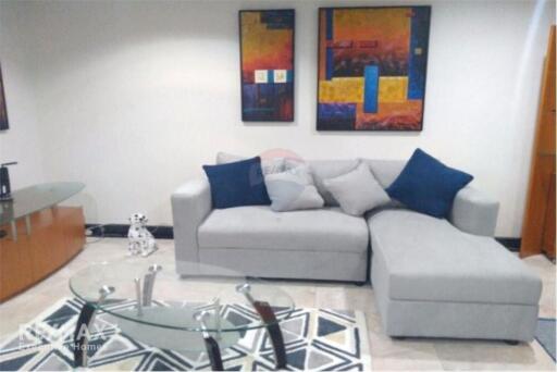 BEAUTIFUL COZY 2 BEDROOM IN CBD