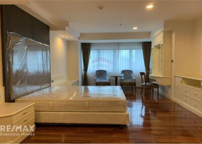 For rent 3+1 bedroom sapartment for rent at BTS Thonglor