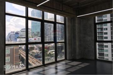 Newly Renovated Loft-Style Office Space with Unblocked Views