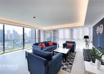 Penthouse 3BR  with private terrace at Circle Sukhumvit 31 - Fully Furnished & Newly Decorated
