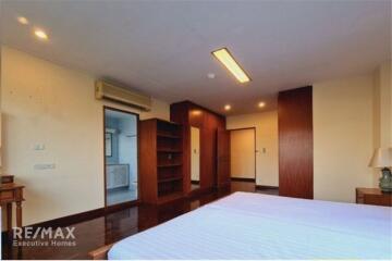 Pet-Friendly 3 Bedroom Condo for Rent in Sukhumvit 39