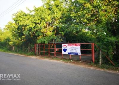 For Sale : Land reclamation,10 Rai Phutthamonthon Sai 2 Rd.