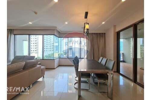 Spacious 3-Bedroom Condo with Maid