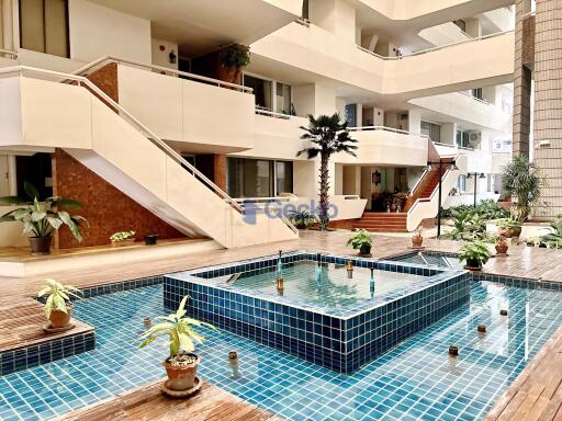 2 Bedrooms Condo in Panchalae Jomtien C011533