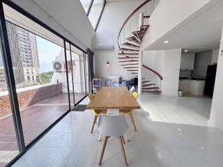 3 Bedrooms Condo in Panchalae Jomtien C011532