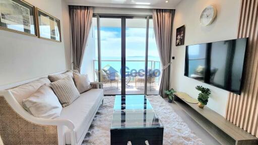 2 Bedrooms Condo in The Riviera Ocean Drive Jomtien C011530