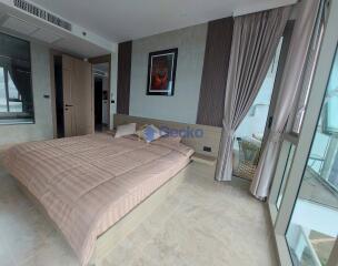 2 Bedrooms Condo in The Riviera Ocean Drive Jomtien C011530