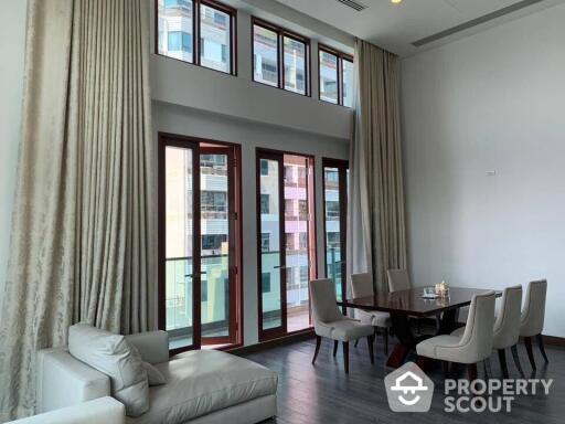 3-BR Condo at The Crest Ruamrudee near BTS Phloen Chit