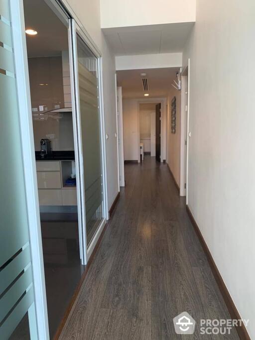 3-BR Condo at The Crest Ruamrudee near BTS Phloen Chit