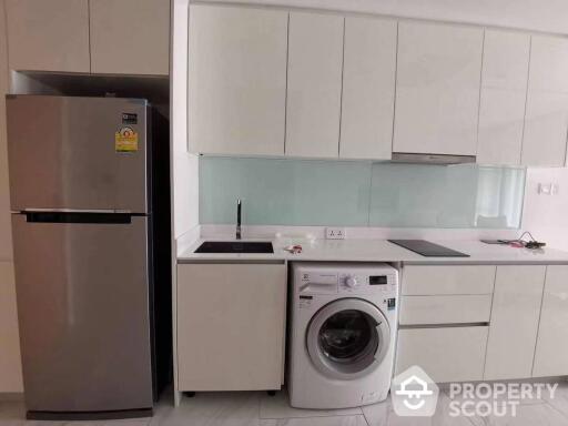 1-BR Condo at Hyde Sukhumvit 11 near BTS Nana