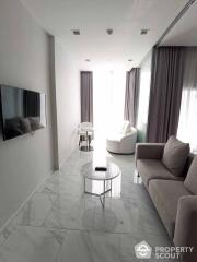 1-BR Condo at Hyde Sukhumvit 11 near BTS Nana