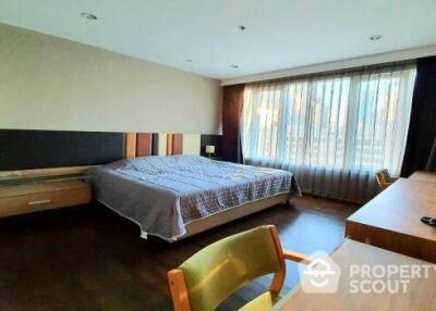 2-BR Condo at Baan Siri 24 near BTS Phrom Phong (ID 410399)