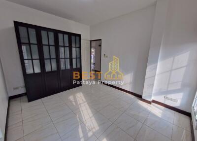 3 Bedrooms Villa / Single House in The Ville Jomtien Jomtien H011787