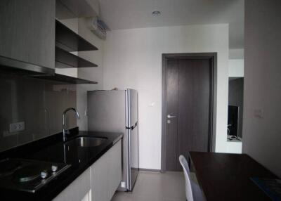 Condo for Rent at THE BASE Park East - Sukhumvit 77