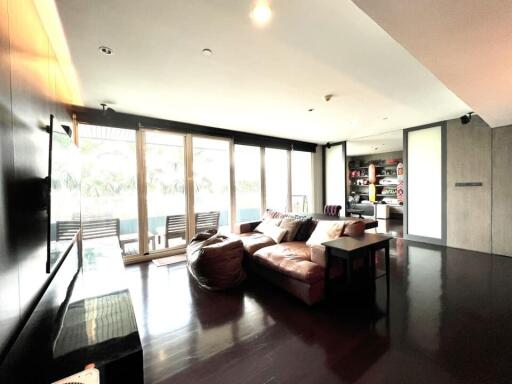 Condo for Sale at Watermark Chao Phraya