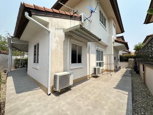 House for Rent At The Oriental Regent 3