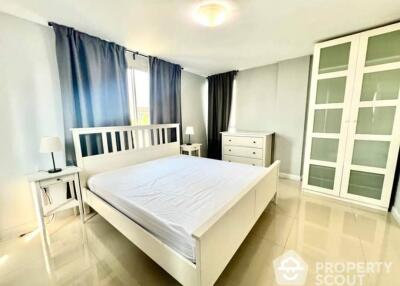 2-BR Condo at Plus 67 near BTS Phra Khanong