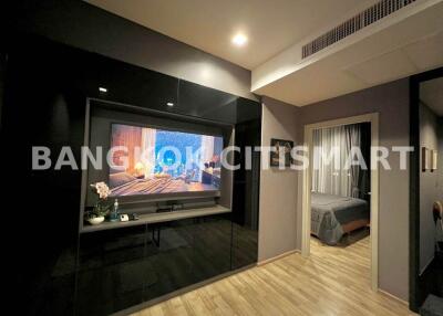 Condo at THE LINE Jatujak Mochit for rent