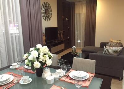 Noble Refine  2 Bed Condo in Phrom Phong