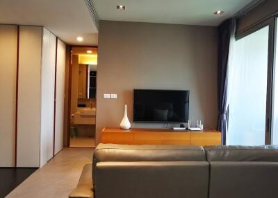 Ashton Morph  2 Bedroom Pet Friendly Condo in Thonglor