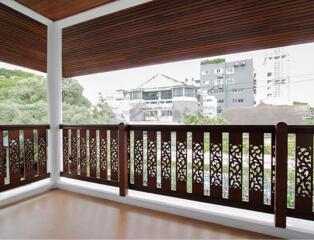 JSK Mansion  4 Bedroom House For Rent in Thonglor