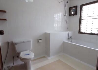 JSK Mansion | 3 Bedroom House For Rent in Thong Lo