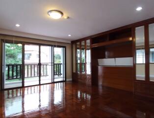 JSK Mansion  3 Bedroom House For Rent in Thong Lo