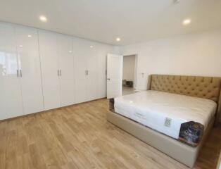 3 Bedroom For Rent in President Park Phrom Phong