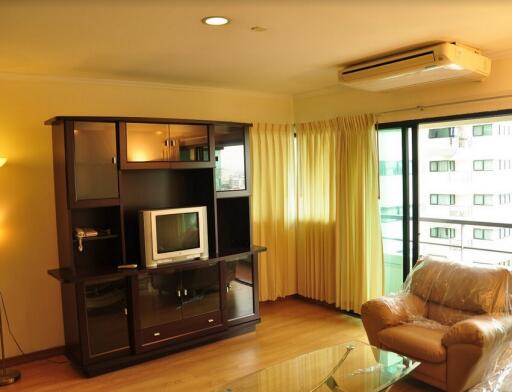 2 Bed in Sathorn Gardens For Rent