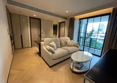 The Reserve Sukhumvit 61  2 Bedroom Luxury Condo For Rent in Ekkamai